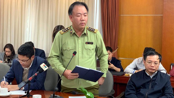 Thu gom và bán lại khẩu trang y tế sử dụng một lần sẽ bị xử lý nghiêm - Anh 1