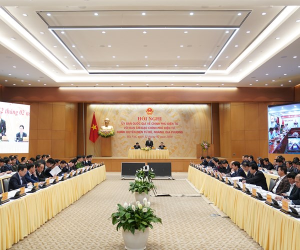 Thủ tướng: Làm tốt Chính phủ điện tử giúp ngăn ngừa covid-19 - Anh 2