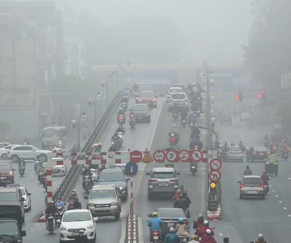 Hà Nội mịt mù trong màn sương dày đặc - Anh 5