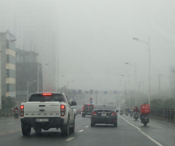 Hà Nội mịt mù trong màn sương dày đặc - Anh 8