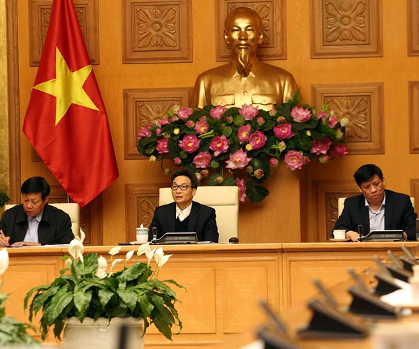 Chống dịch Covid-19: Thêm những tin vui - Anh 1