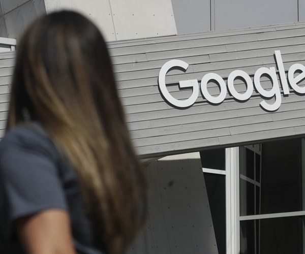 Google bị kiện vì cáo buộc thu thập thông tin cá nhân của trẻ em - Anh 1