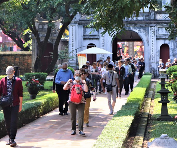 Không chỉ du lịch Việt Nam mà du lịch cả thế giới  “ngấm đòn” - Anh 1