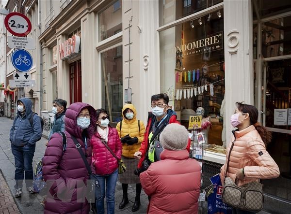 Số ca nhiễm mới tại Bồ Đào Nha và Hà Lan tăng thêm hàng trăm người - Anh 1