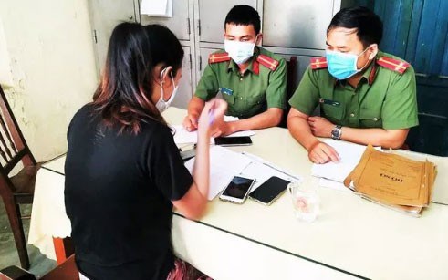 Lên mạng quảng cáo “thuốc kháng virus corona” bị xử phạt - Anh 1