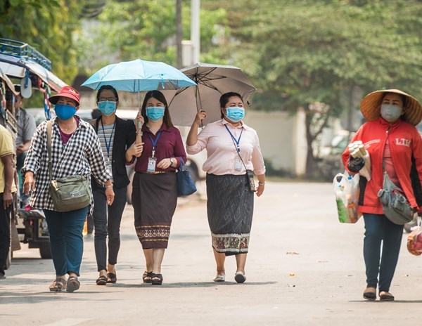 Lào có thêm 1 ca nhiễm Covid-19, Campuchia hủy mọi hội nghị quốc tế - Anh 1