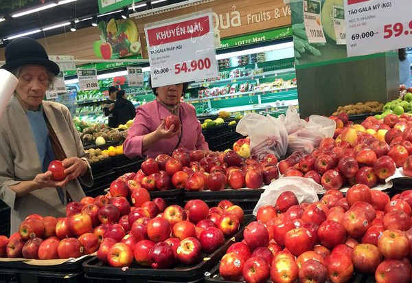 Thực hiện Chỉ thị cách ly: Hãy là người tiêu dùng thông thái - Anh 2