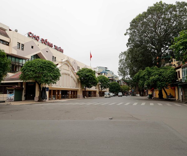 Hà Nội nghiêm túc thực hiện cách ly toàn xã hội phòng, chống Covid-19 - Anh 3