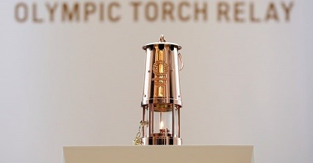 Ngọn đuốc Olympic vẫn sáng lên ước mơ, hy vọng! - Anh 3