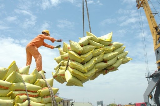 Thủ tướng đồng ý xuất khẩu gạo trở lại nhưng phải đảm bảo an ninh lương thực - Anh 1