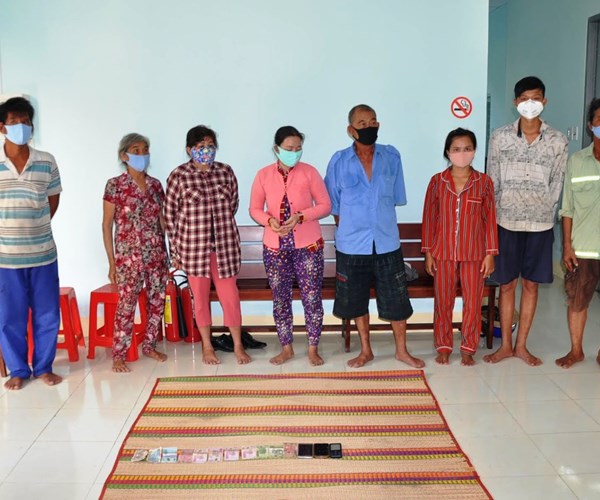 Kiên Giang triệt phá 2 ổ đánh bạc trong mùa chống dịch - Anh 1