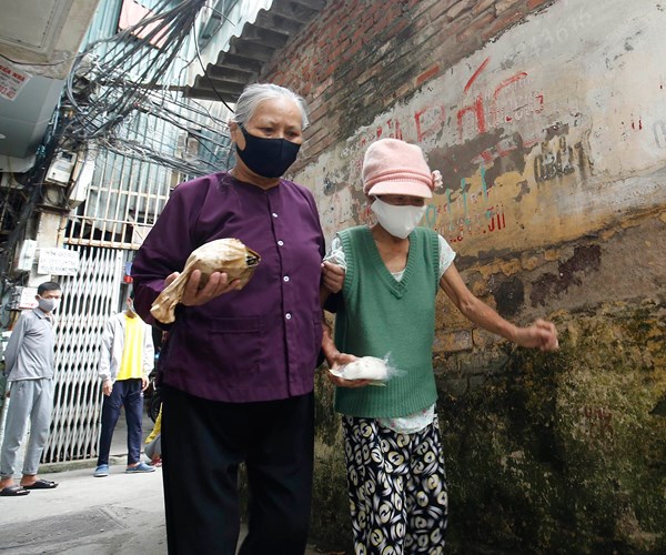 Những chiếc bánh yêu thương đến với 