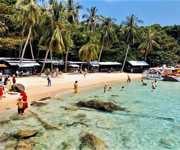 Kiên Giang mở lại điểm tham quan du lịch - Anh 1