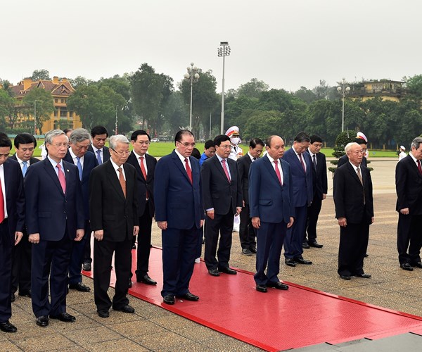Lãnh đạo Đảng, Nhà nước vào Lăng viếng Chủ tịch Hồ Chí Minh - Anh 3