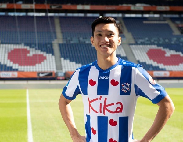 SC Heerenveen chưa “chốt kèo,” tương lai Đoàn Văn Hậu tiếp tục bỏ ngỏ - Anh 1