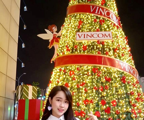 Hotgirl đua nhau khoe ảnh đón giáng sinh đẹp lung linh - Anh 3