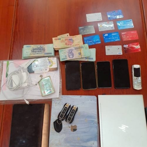Bộ Công an phá đường dây đánh bạc trên Internet với quy mô lớn - Anh 2