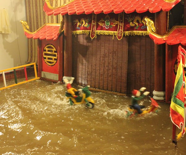 Thêm những sân khấu múa rối nước giữa lòng Hà Nội - Anh 1
