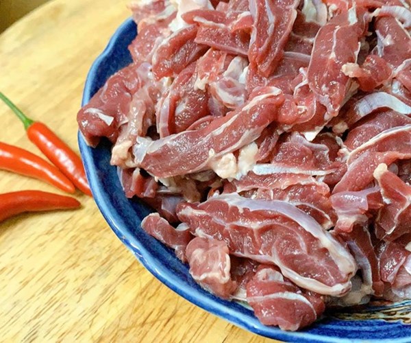 Bún bò trộn: Món ăn sáng ngon miệng cho mùa Hè nóng nực - Anh 2