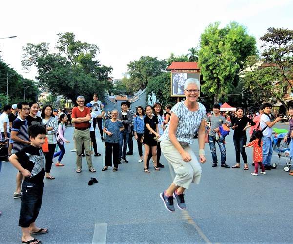 Kỳ tích của ngành Du lịch - Anh 1