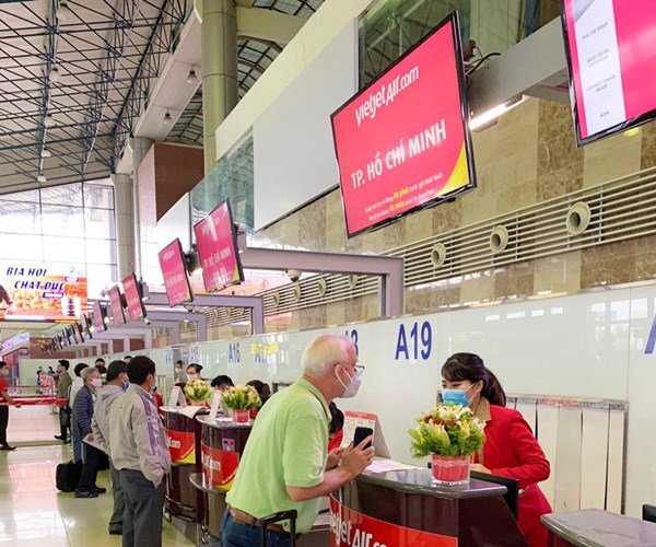 Vietjet Air dành 200.000 vé máy bay để kích cầu du lịch nội địa - Anh 1