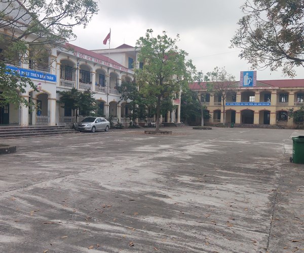 Cho hơn 500 HS nghỉ học, hiệu trưởng trường THCS Minh Cường(Hà Nội): “Phòng GD&ĐT chưa có văn bản trả lời đồng ý hay không” - Anh 2