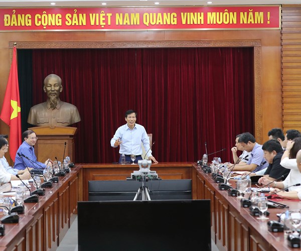 Muốn khán giả tới nhà hát, phải có những chương trình nghệ thuật chất lượng - Anh 2
