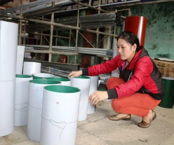 “Sập bẫy” xuất khẩu lao động,​hàng chục nạn nhân kêu cứu - Anh 1