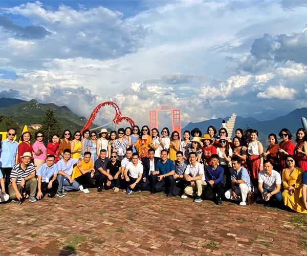 Du lich Lao Cai hoi sinh trong boi canh binh thuong moi - Anh 2