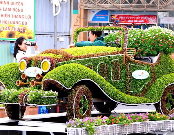 Những dấu ấn còn mãi về một xứ hoa - Anh 2