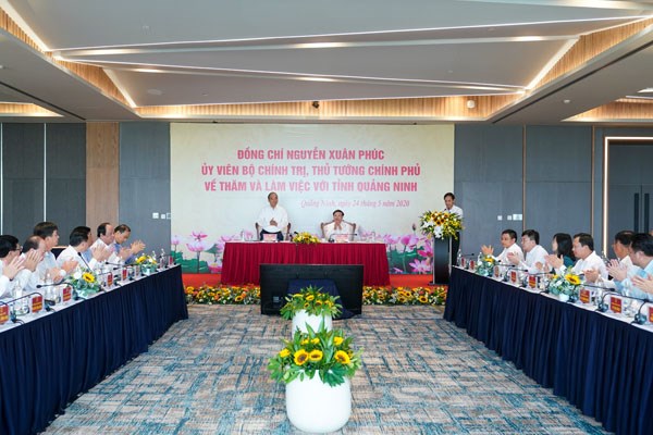 Thủ tướng: Quảng Ninh phải là một động lực đóng góp cho hưng thịnh quốc gia - Anh 1