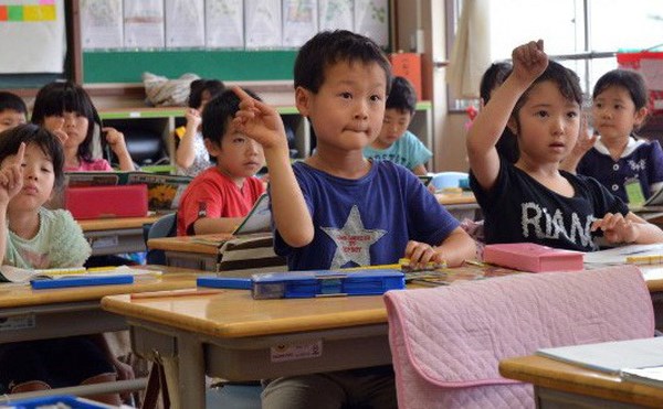 Nhật Bản: Những con số kỷ lục về kinh tế, dân số, giáo dục - Anh 1