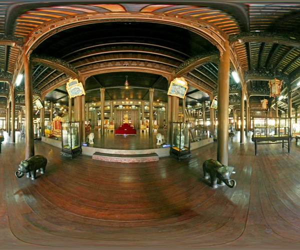 Hôm nay miễn phí tham quan Bảo tàng cổ vật Cung đình Huế - Anh 1