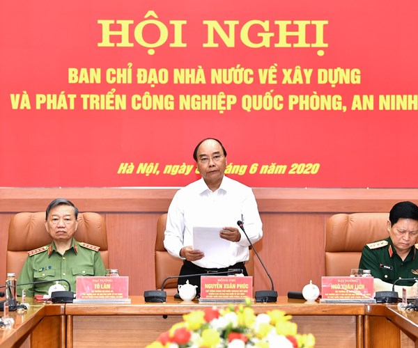 Thủ tướng: Tiếp tục kiện toàn tổ chức công nghiệp quốc phòng - Anh 1