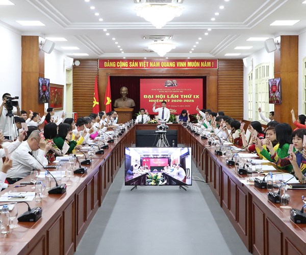 Ông Nguyễn Thái Bình tái đắc cử Bí thư Đảng ủy Văn phòng Bộ VHTTDL - Anh 2