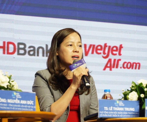 Câu chuyện doanh nghiệp thúc đẩy không dùng tiền mặt: dễ mà không dễ - Anh 1