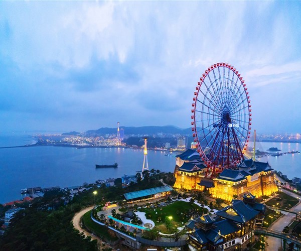 Chơi xả láng ở Hạ Long với combo vừa chất vừa rẻ - Anh 4