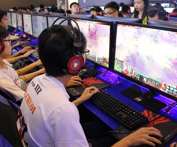 Góc khuất game online: 