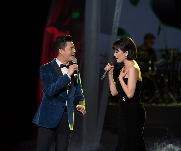 Thủ tướng dự chương trình nghệ thuật “Biển nhớ” - Anh 5