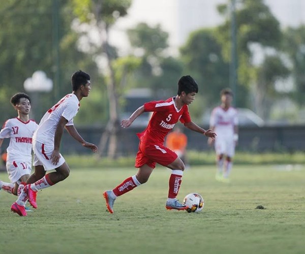 Niềm tin từ U19 mới - Anh 1