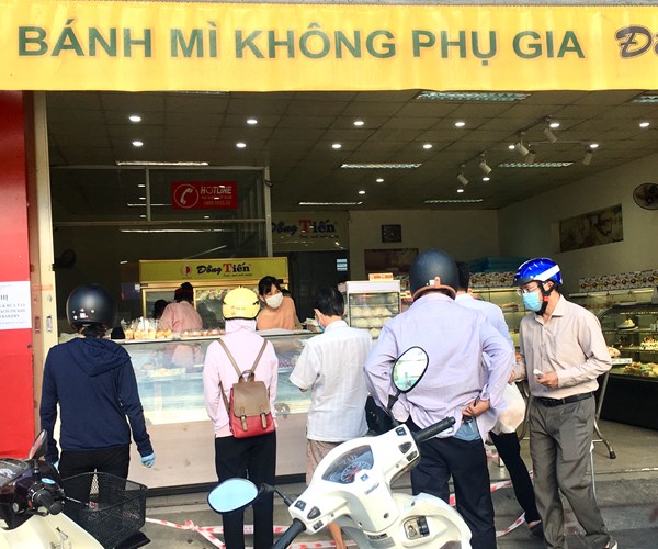 Da Nang chap hanh nghiem ngat sau 3 ngay thuc hien gian cach xa hoi - Anh 10