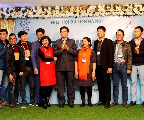 Thành lập Chi hội HDV du lịch Hà Nội - Anh 1