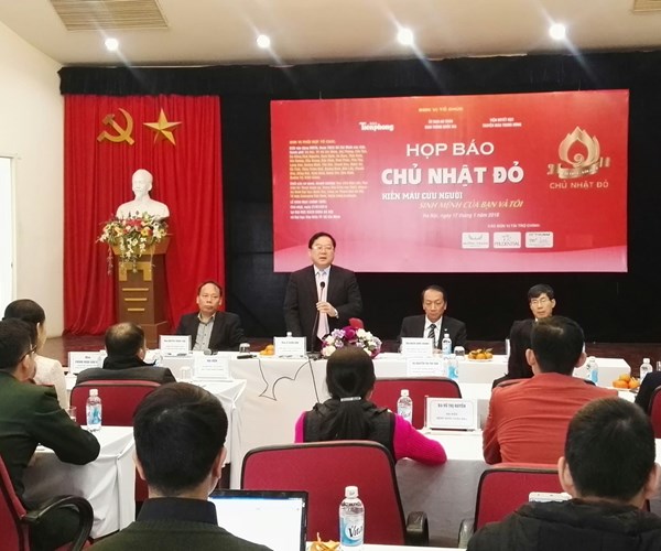 Ngày hội “Chủ nhật Đỏ” lần thứ X/2018: Dự kiến tiếp nhận 35.000 đơn vị máu - Anh 1