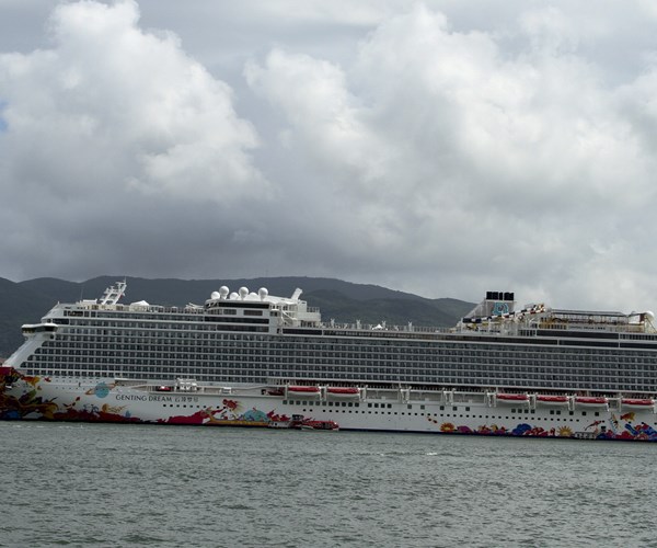 Làm gì để đón đầu khách du lịch tàu biển? - Anh 1