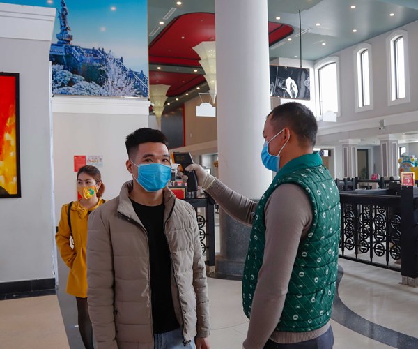 Mua Vu Lan, du khach tim ve Fansipan Sa Pa bai Phat, cau an - Anh 1