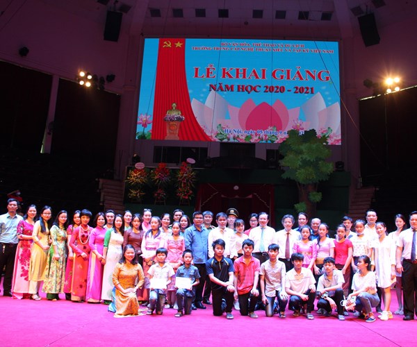 Tiếp tục triển khai hiệu quả đào tạo tài năng lĩnh vực văn hóa nghệ thuật theo quyết định của Thủ tướng Chính phủ - Anh 1