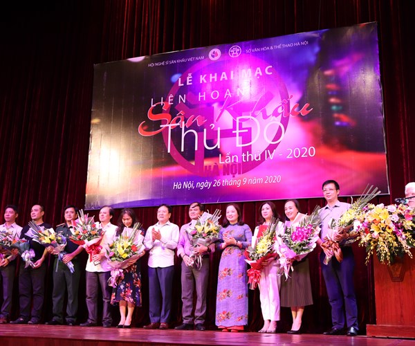 Khai mạc Liên hoan Sân khấu Thủ đô - Anh 2