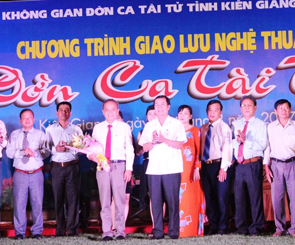 Người “Ươm mầm” cho những niềm đam mê hò, xự, xang, xê, cống - Anh 3