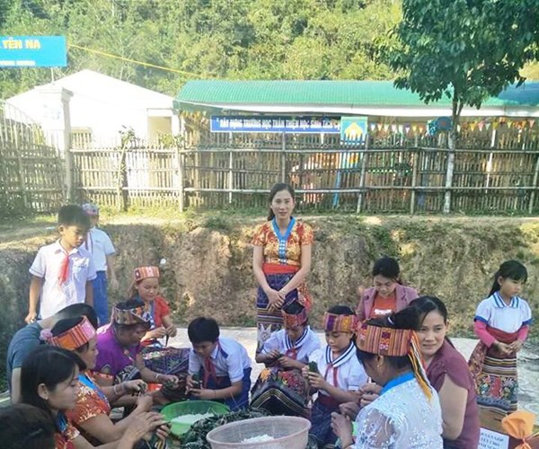 Học sinh miền Tây Nghệ An trải nghiệm “Ngày Tết quê em” - Anh 1