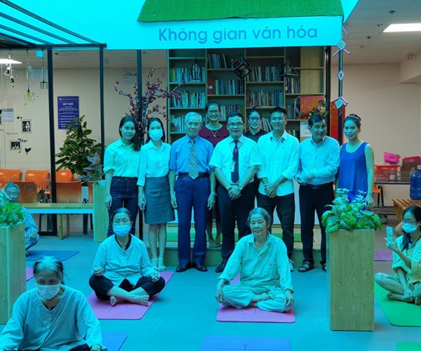 Ra mắt Câu lạc bộ Yoga vì sức khỏe và hạnh phúc của người bệnh - Anh 1